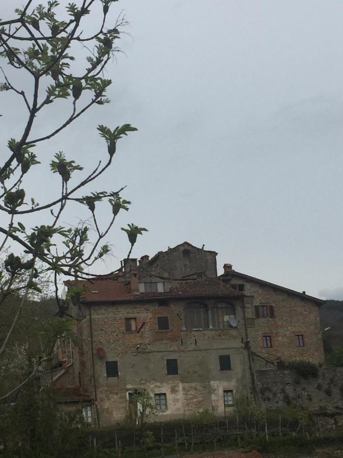 דירות פרטוווקיו Castello Di Urbech מראה חיצוני תמונה